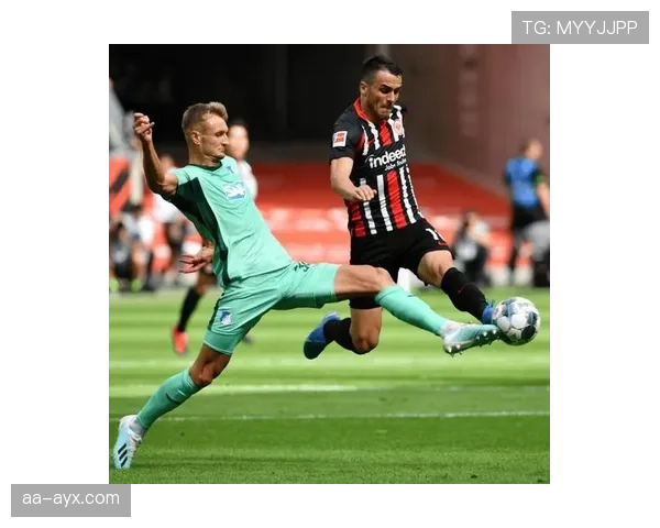 法兰克福定位球优势凸显，助力球队德甲战绩攀升迎新高