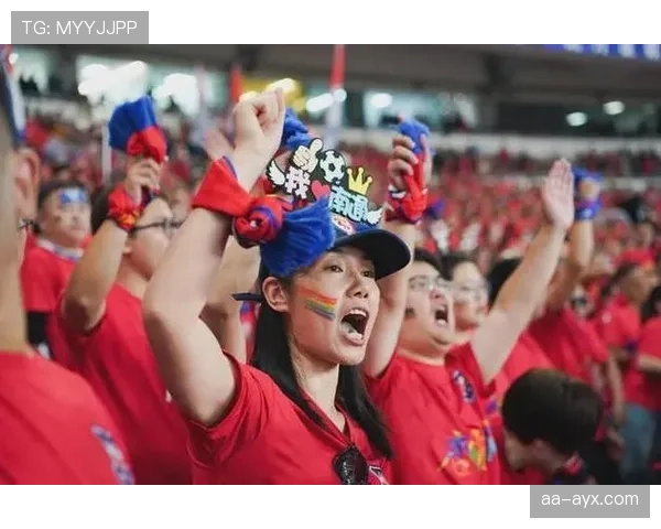 泰国国家队球迷热情高涨，赛场氛围燃爆引关注